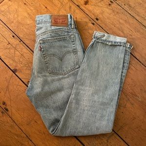Levi’s Wedgie high waisted jeans